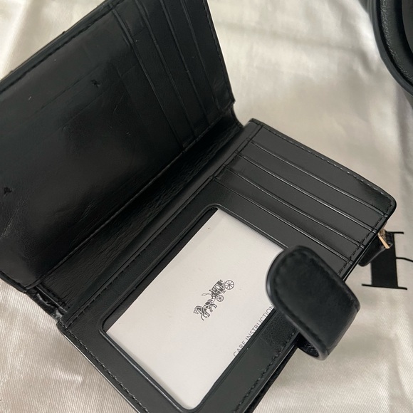 Coach Rowan Satchel with Diamond Quilting with Wallet - Picture 9 of 15